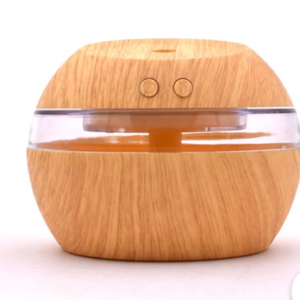 Essential oil diffuser